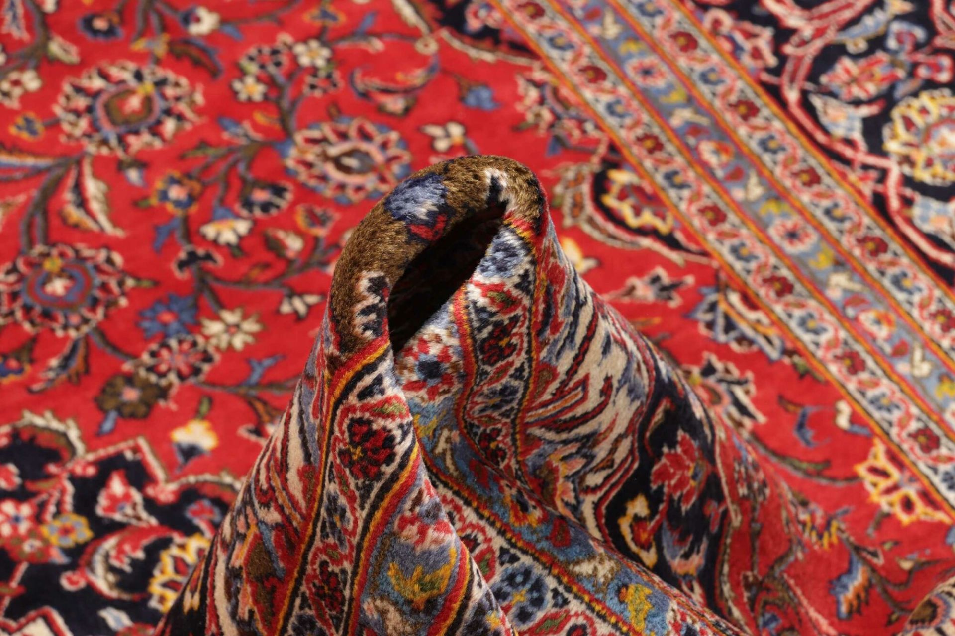 Kashan Persian Rug 203 × 294 cm, Wool, hand-knotted