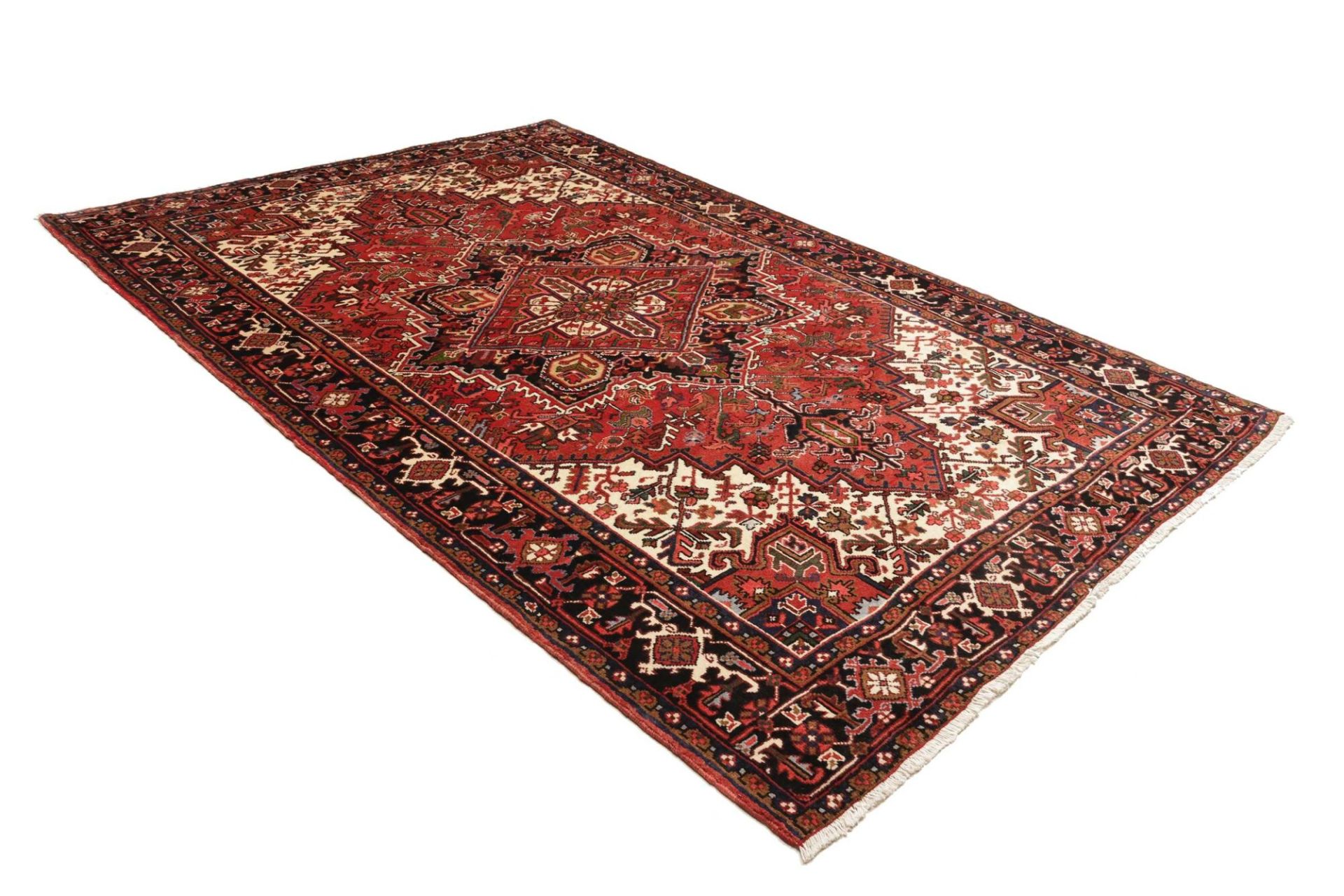 Heriz Persian Rug — hand-knotted, 207 × 306 cm, Wool