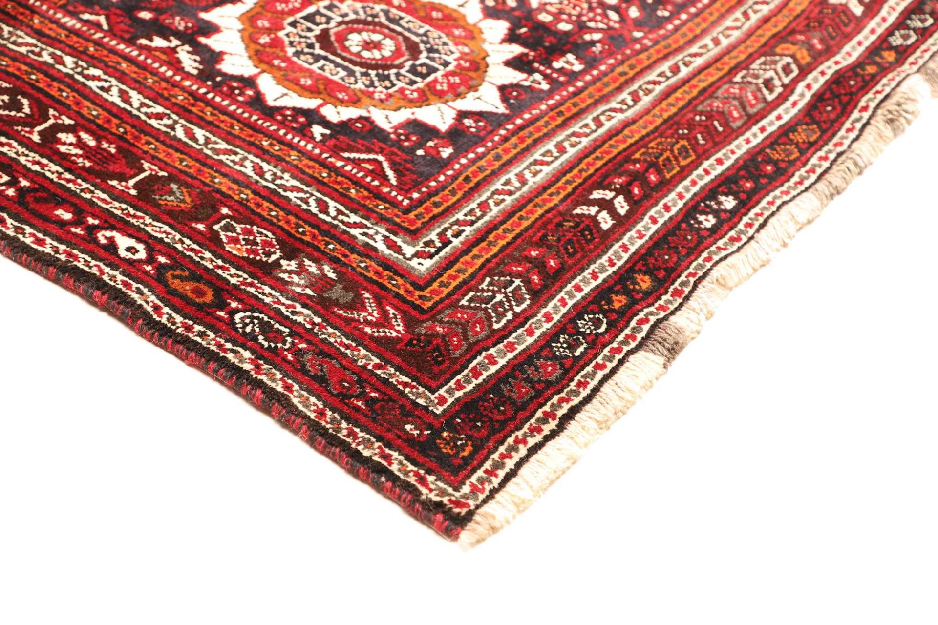 Hand-Knotted Wool Shiraz Persian Rug, 219 × 307 cm