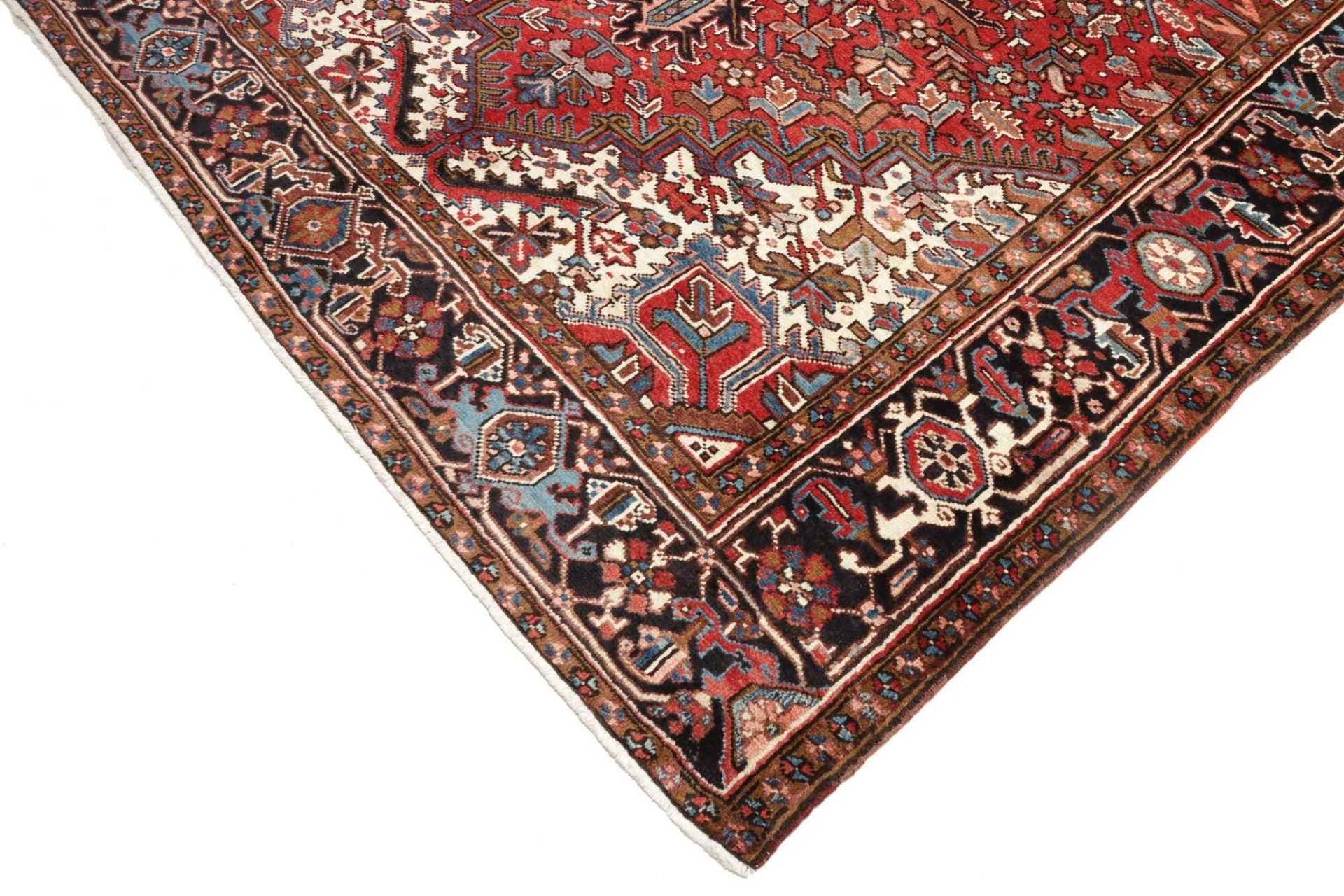 Heriz Persian Rug 211 × 289 cm, Wool, hand-knotted
