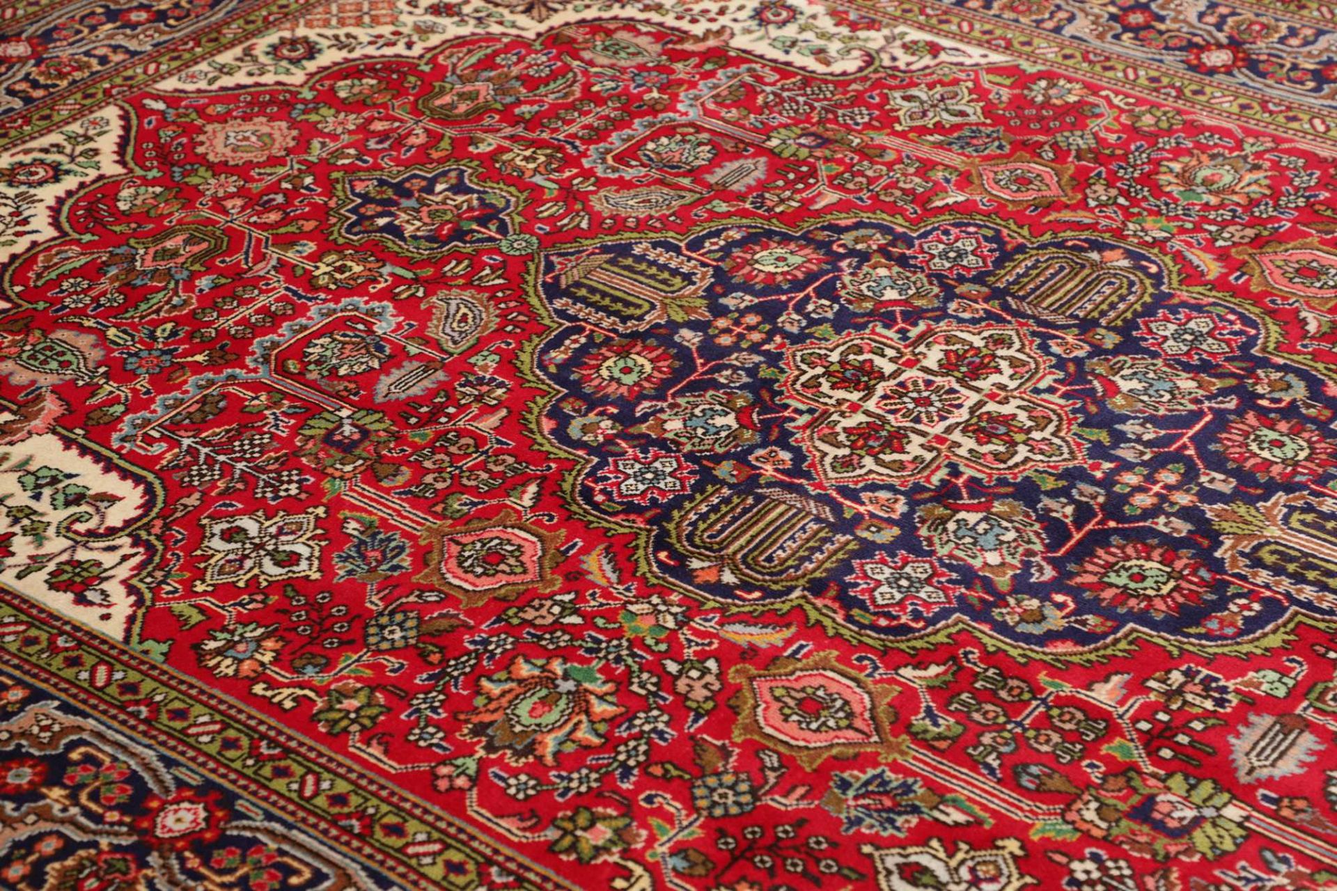 persischer-teppich-tabriz-205-x-289-cm-schurwolle-handgeknupft-6 Hand-Knotted Wool Tabriz Persian Rug, 205 × 289 cm