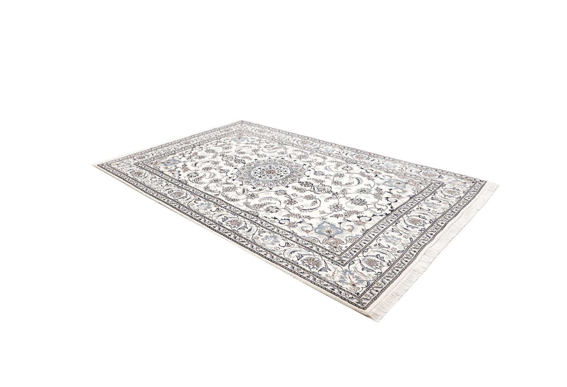 Nain Persian Rug 188 × 290 cm, Wool, hand-knotted