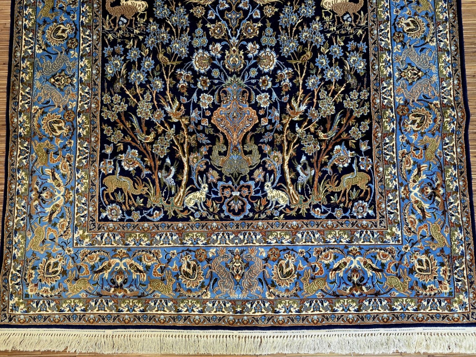 Persian Rug Isfahan 250 x 155 cm Silk Hand-knotted