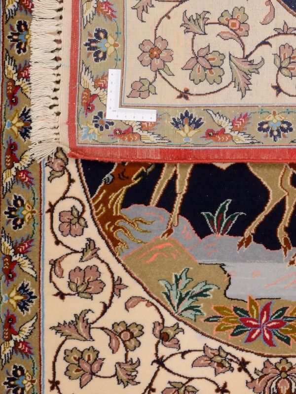 Isfahan Persian Rug — hand-knotted, 72 × 99 cm, Wool & Silk