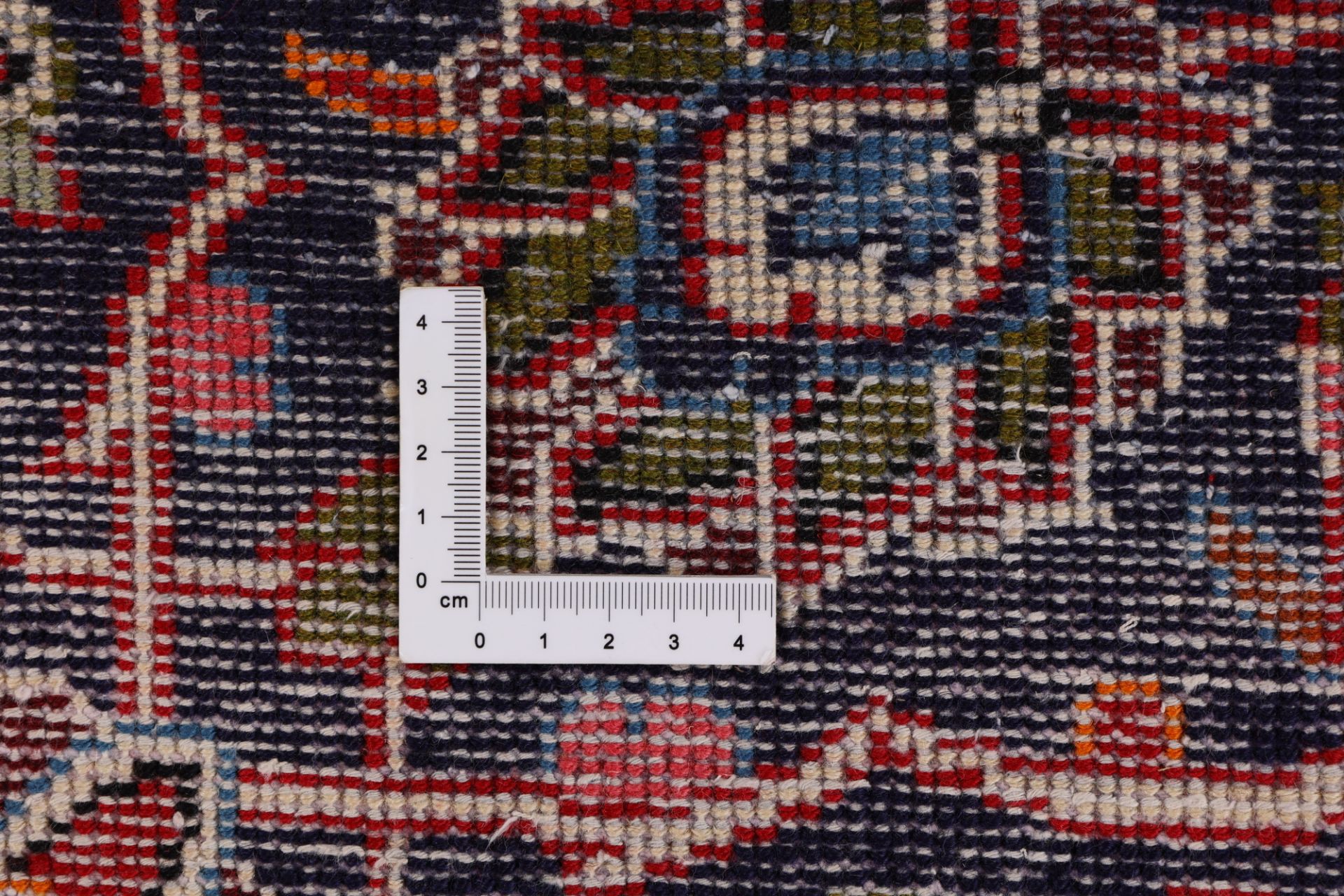 Hand-Knotted Wool & Silk Kashan Persian Rug, 200 × 300 cm