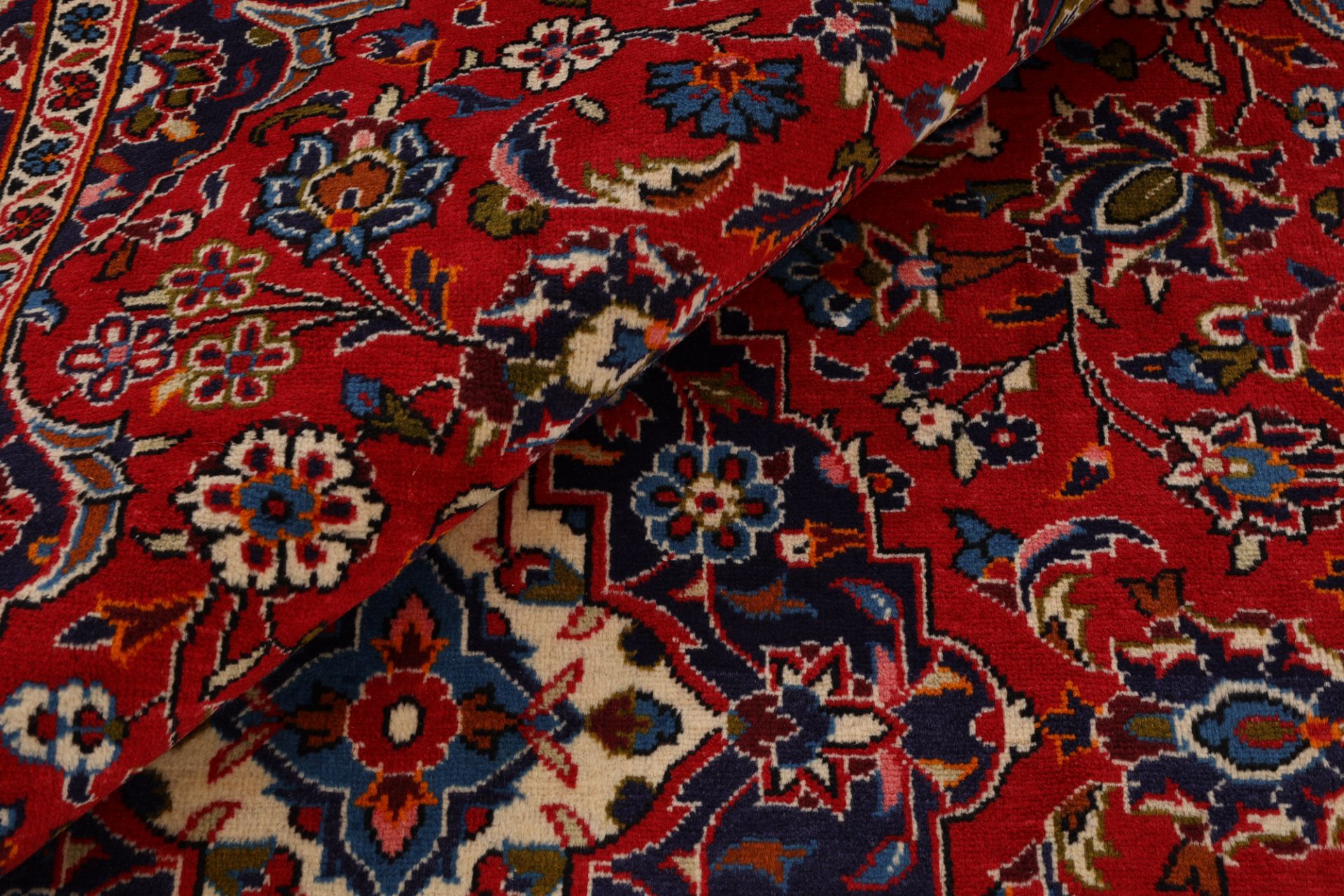 Hand-Knotted Wool & Silk Kashan Persian Rug, 200 × 300 cm