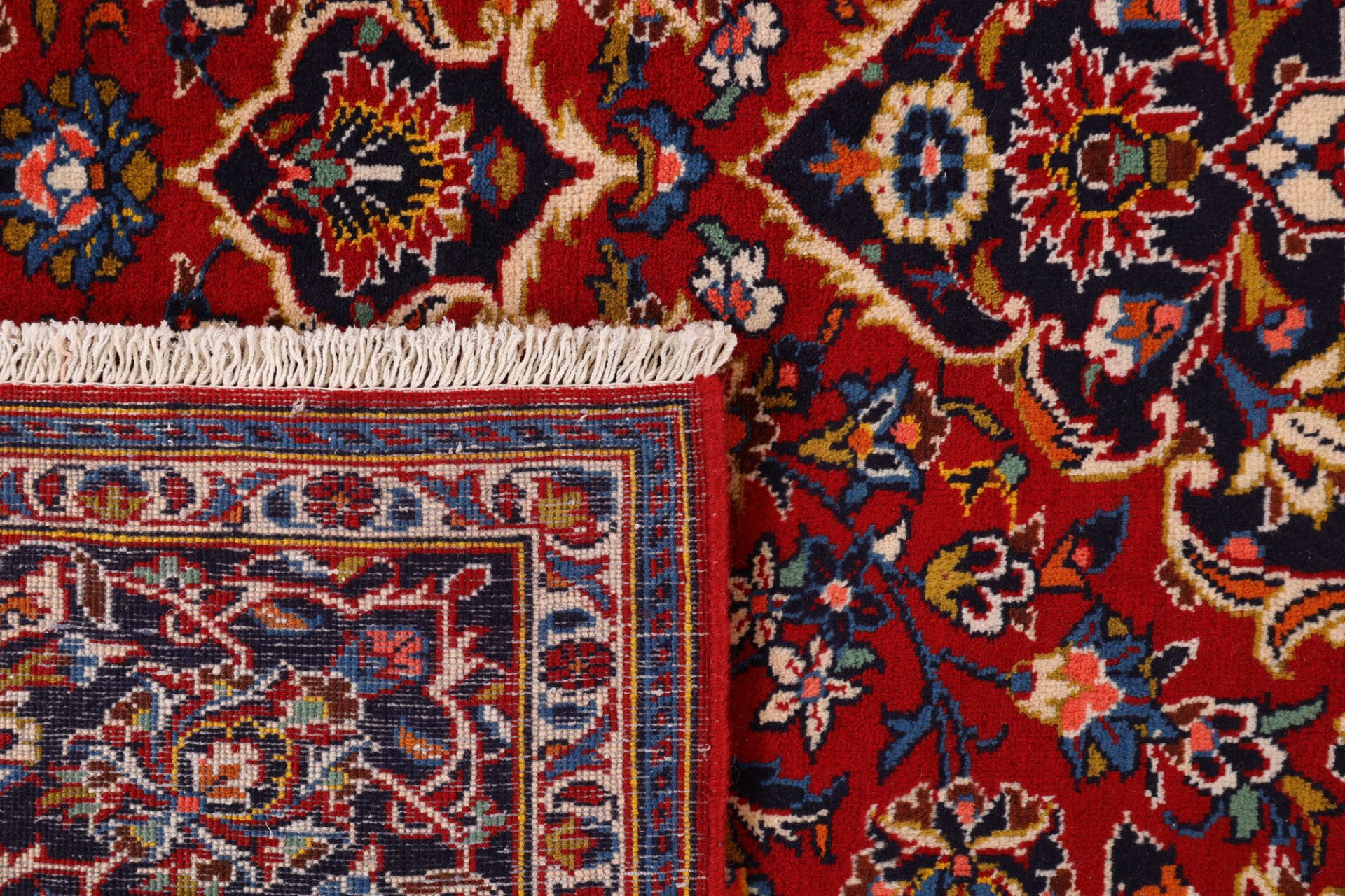 Kashan Persian Rug 223 × 322 cm, Wool, hand-knotted