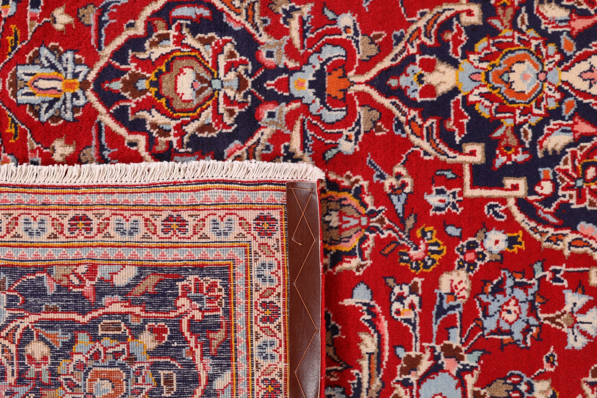 Kashan Persian Rug 203 × 318 cm, Wool, hand-knotted