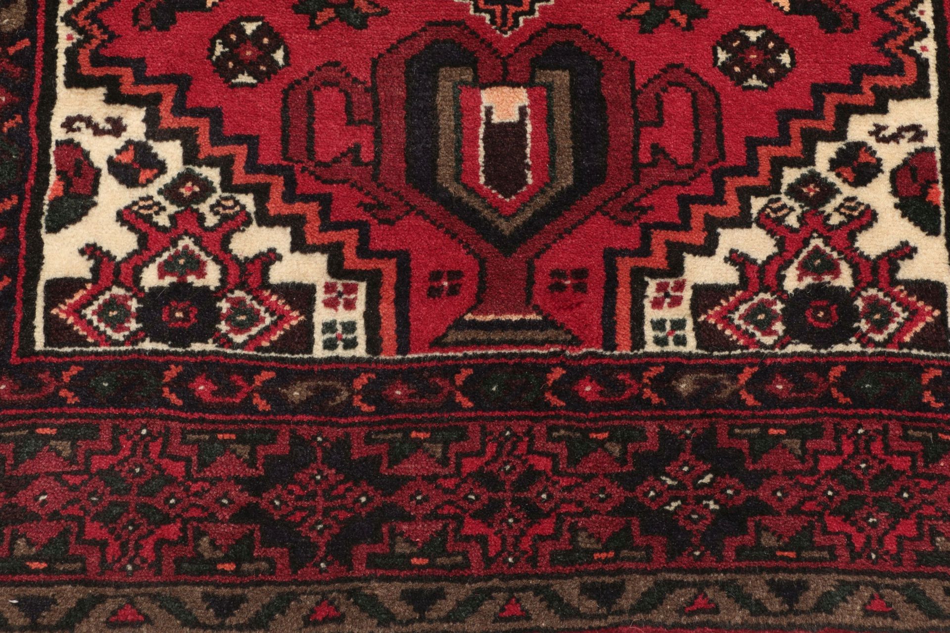 Hamadan Persian Rug 105 × 150 cm, Wool, hand-knotted