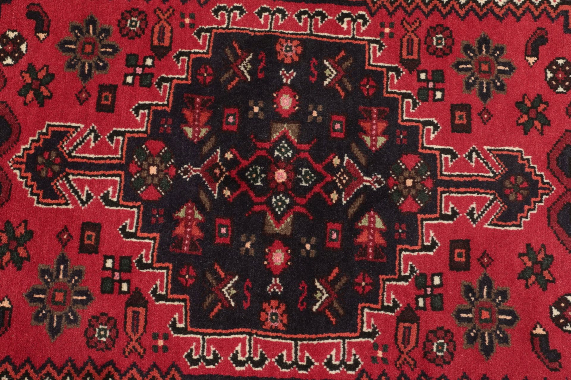 Hamadan Persian Rug 105 × 150 cm, Wool, hand-knotted