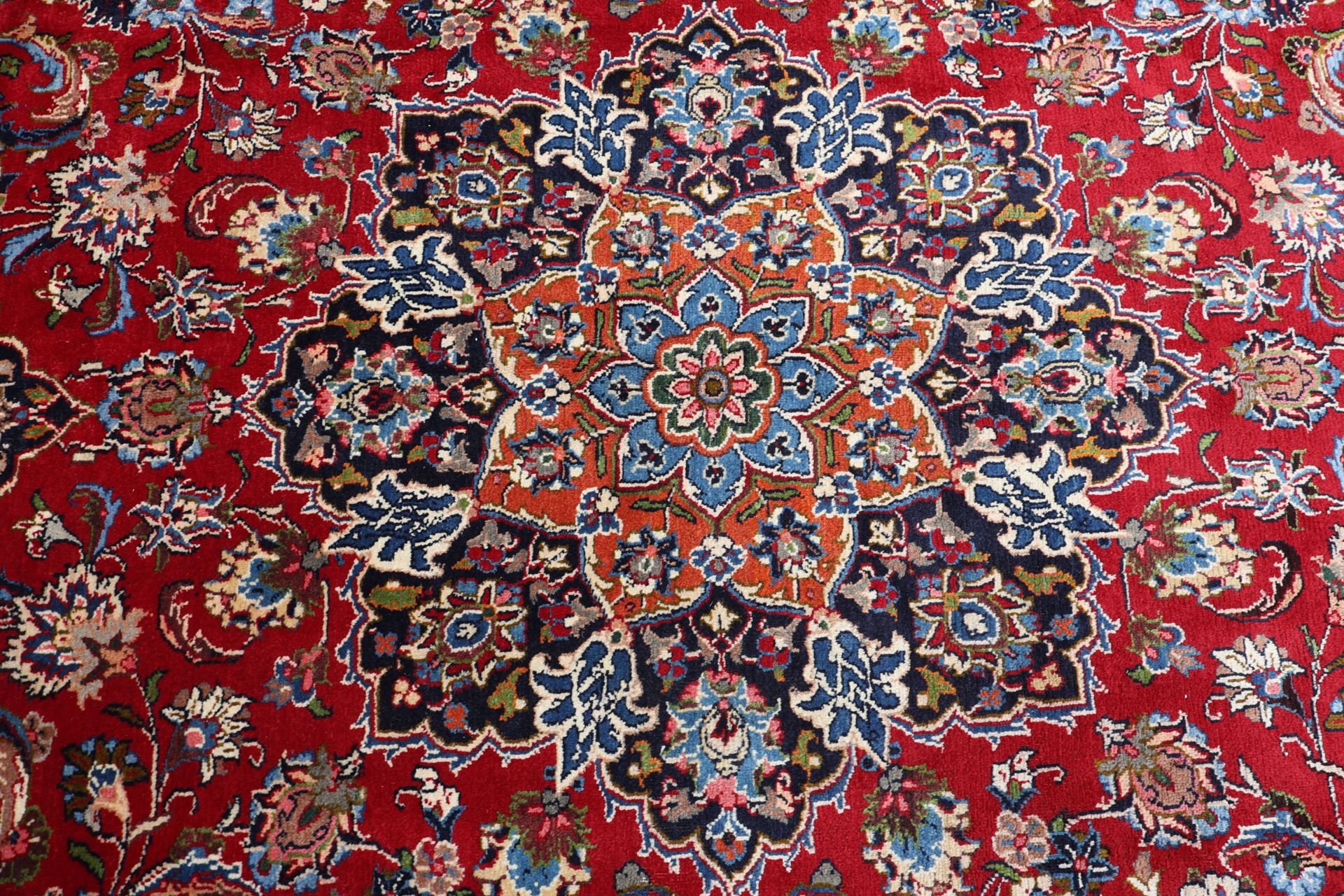Mashhad Persian Rug — hand-knotted, 245 × 356 cm, Wool