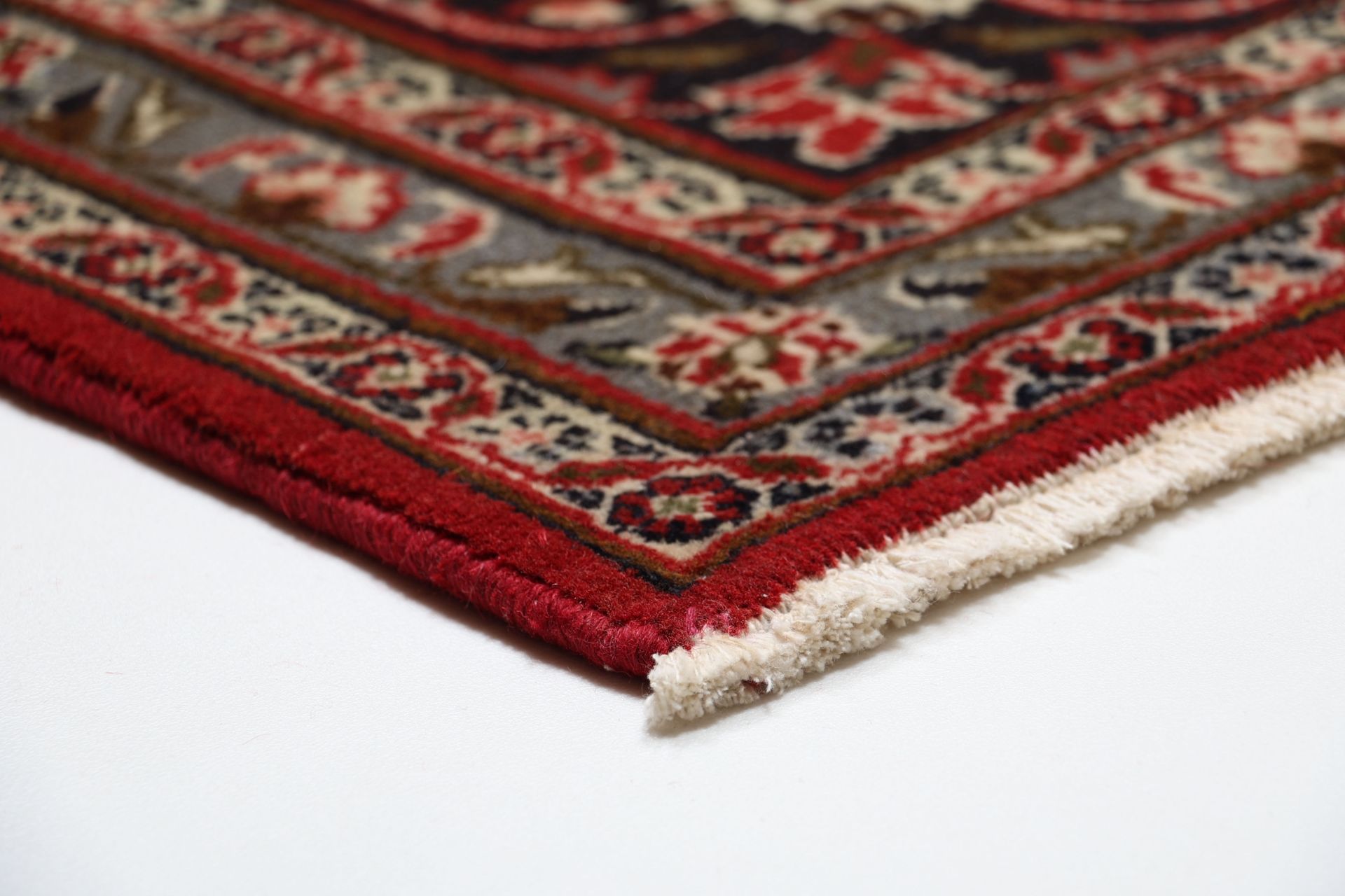Mashhad Persian Rug — hand-knotted, 245 × 328 cm, Wool
