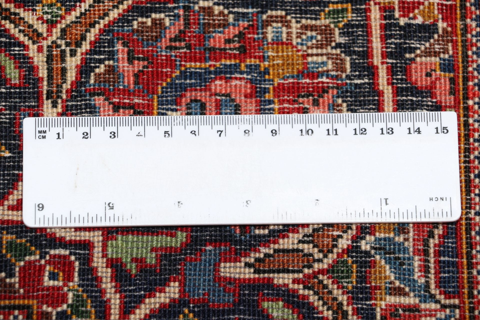 Kashan Persian Rug — hand-knotted, 140 × 220 cm, Wool