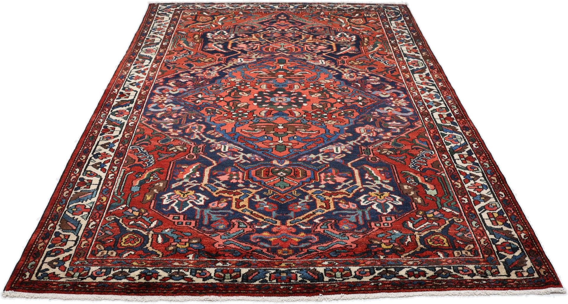 Bakhtiari Persian Rug 150 × 214 cm, Wool, hand-knotted