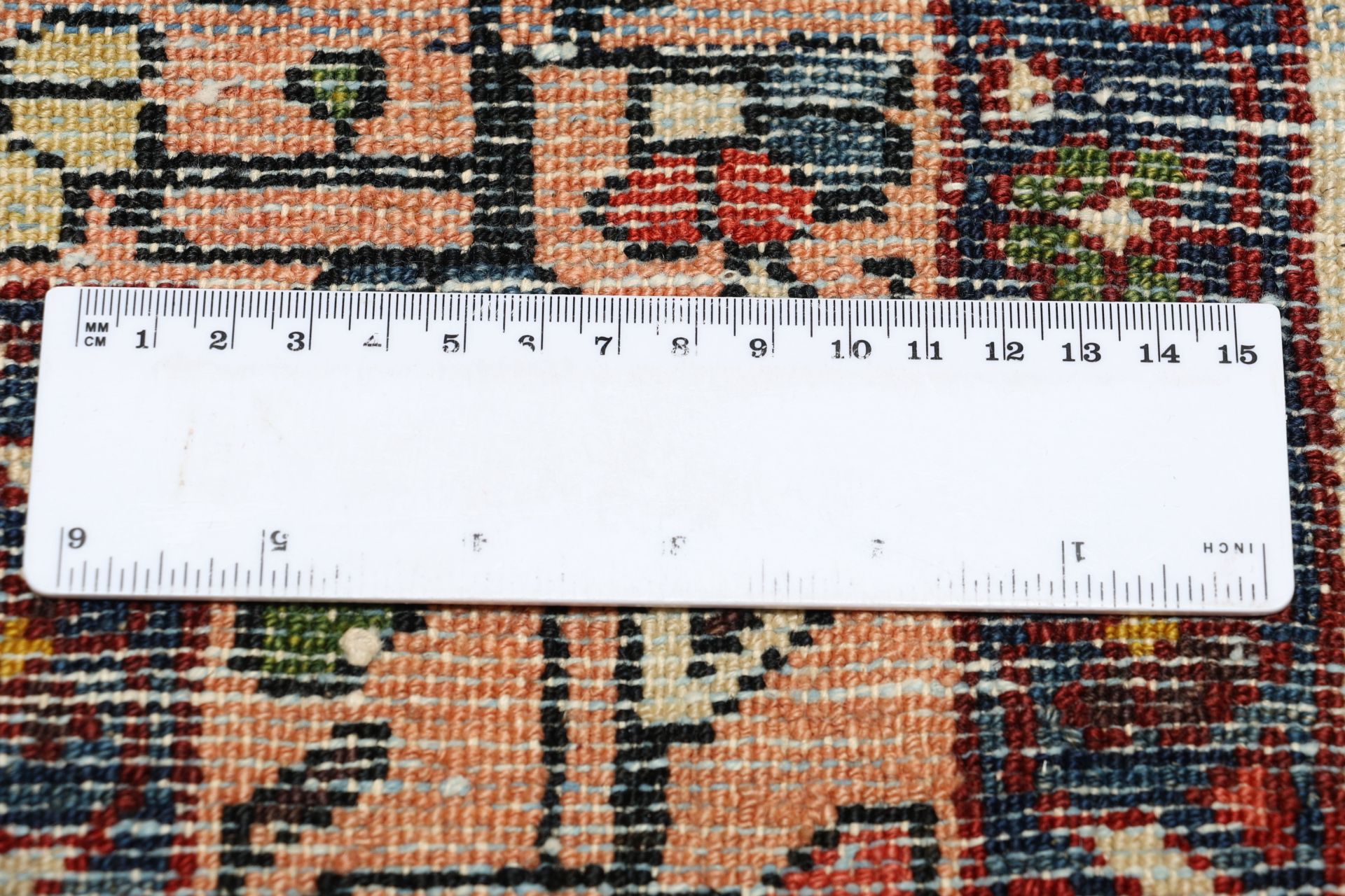 Antique Bakhtiari Persian Rug, 162 × 205 cm, Wool