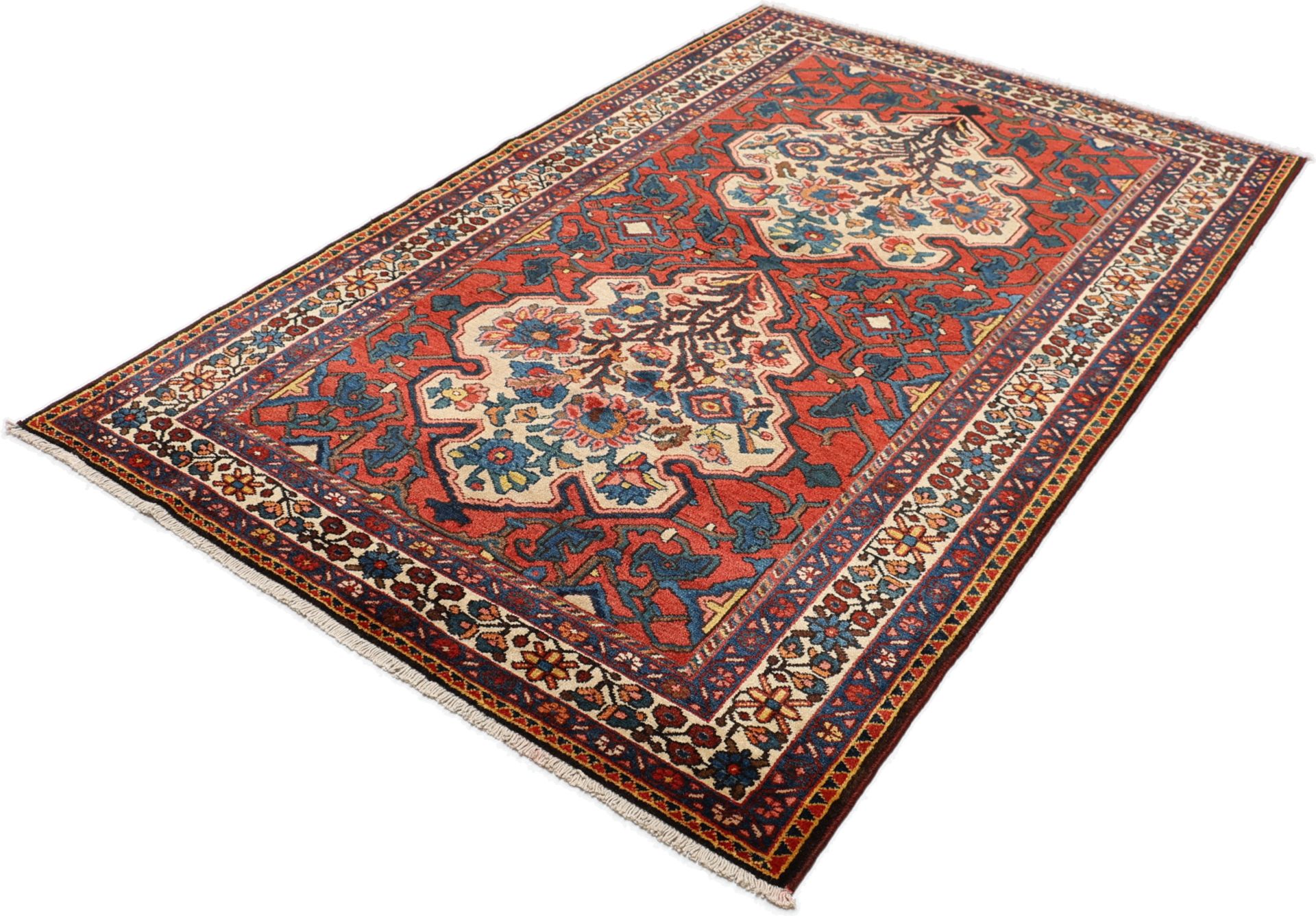 Hand-Knotted Wool Bakhtiari Persian Rug, 141 × 219 cm