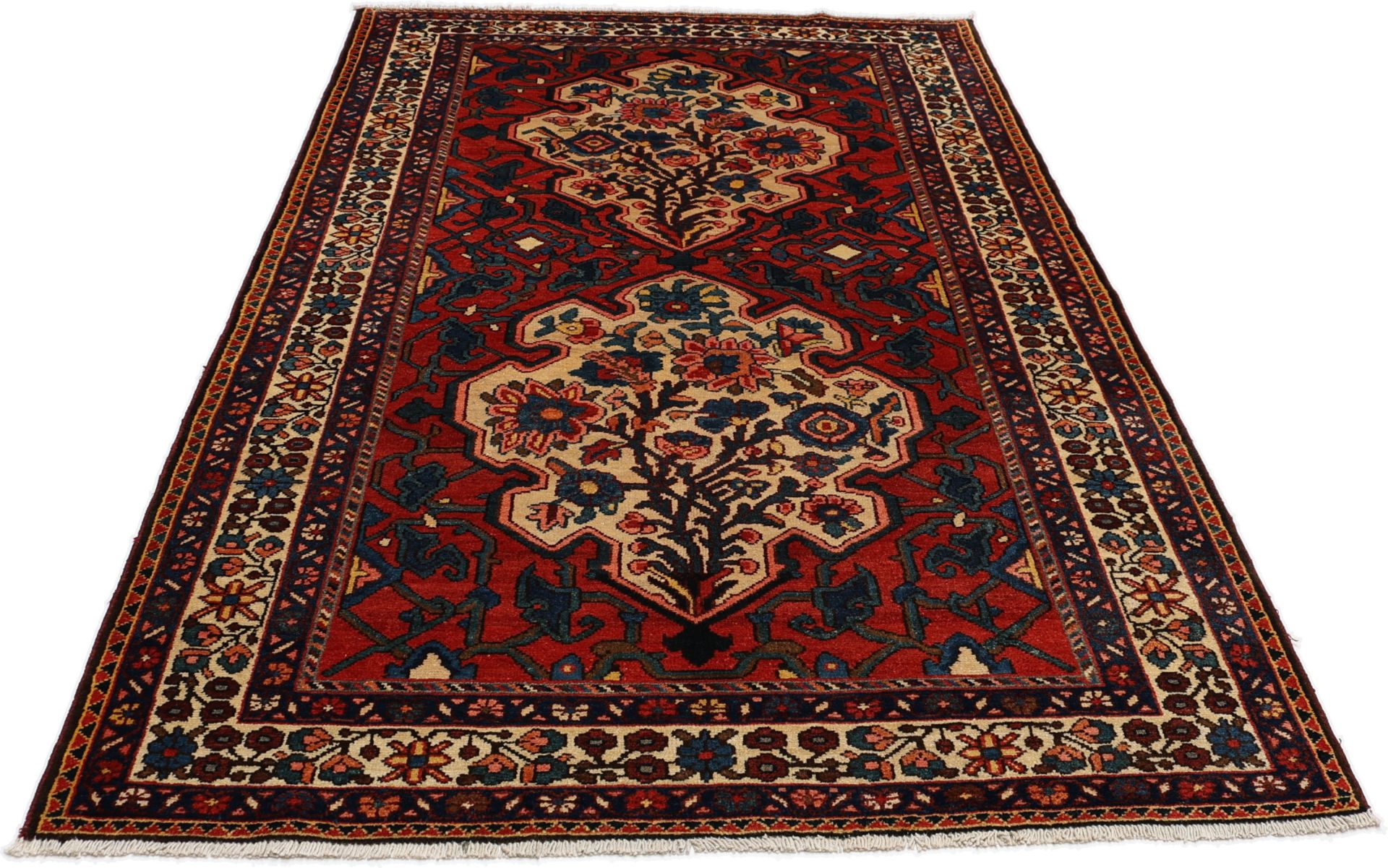 Hand-Knotted Wool Bakhtiari Persian Rug, 141 × 219 cm