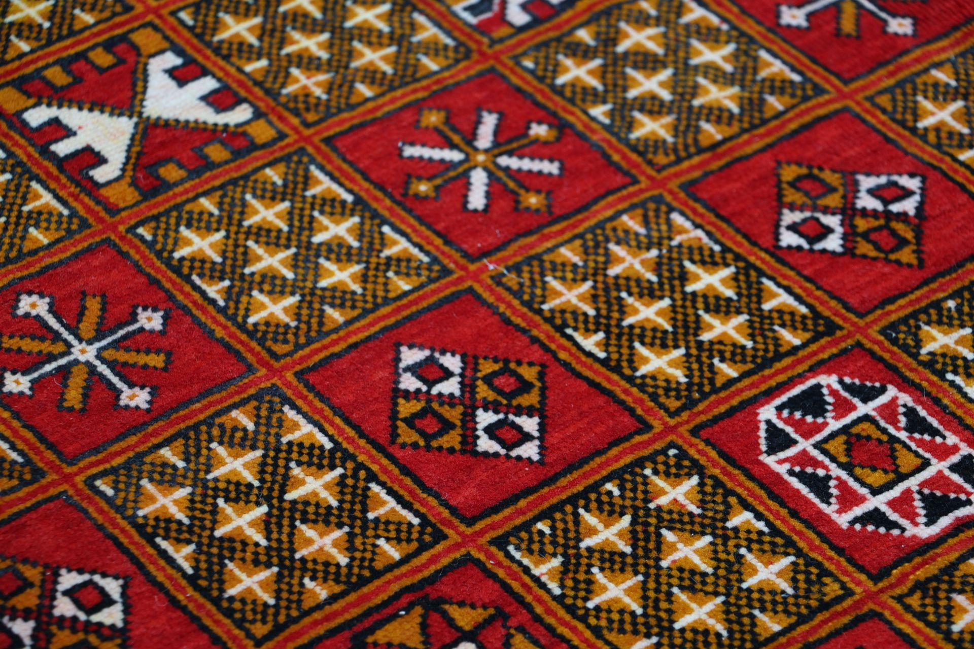 orientteppich-berber-151-x-192-cm-schurwolle-handgeknupft-antik-11 Hand-Knotted Wool Moroccan Rug, 151 × 192 cm