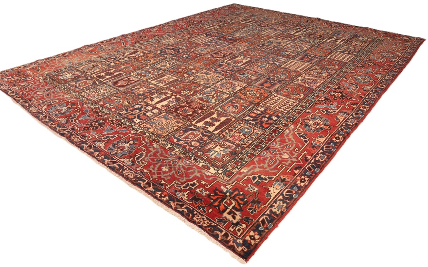 Bakhtiari Persian Rug — hand-knotted, 422 × 320 cm, Wool