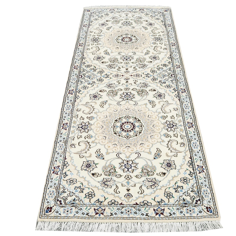 perserteppich-nain-207-x-83-cm-wolle-und-seide-handgeknupft-2 Nain Persian Rug 207 × 83 cm, Wool & Silk, hand-knotted