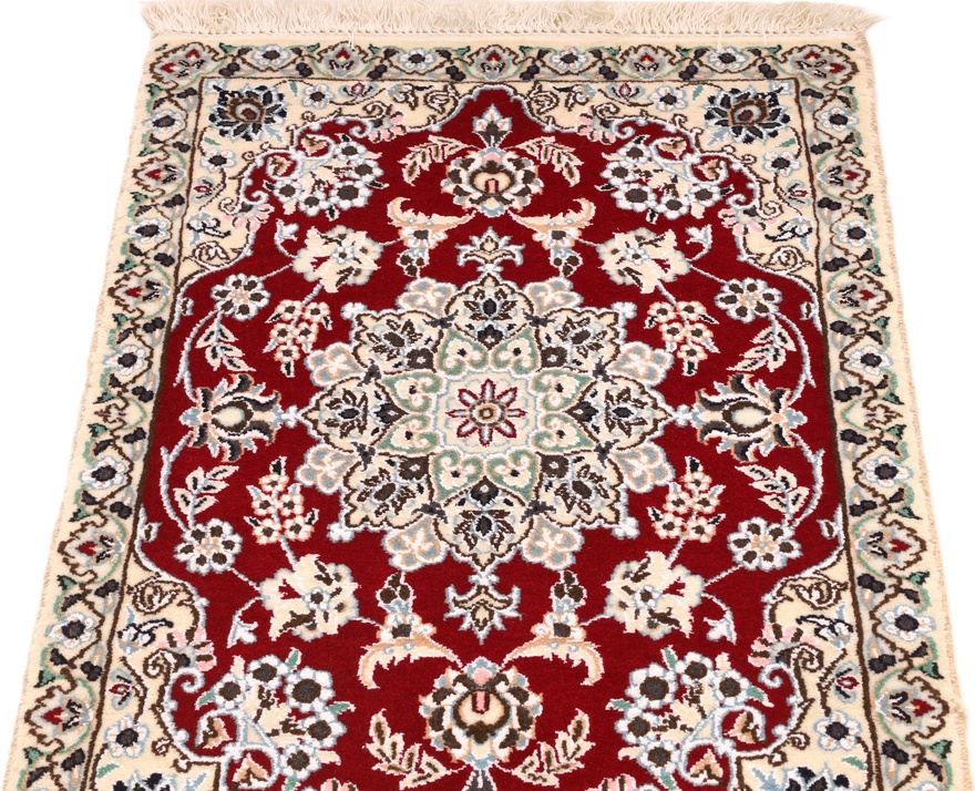 Hand-Knotted Wool & Silk Nain Persian Rug, 90 × 60 cm