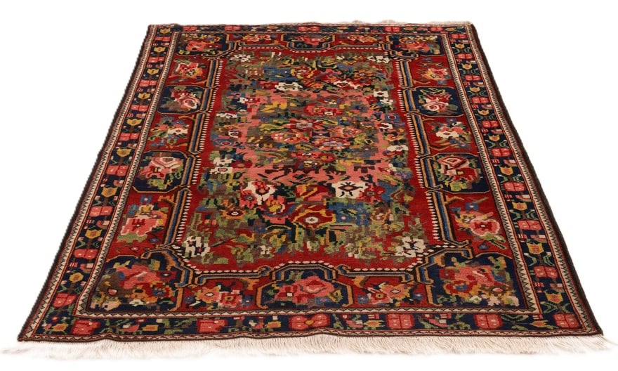 Antique Bakhtiari Persian Rug — 210 × 148 cm, Wool