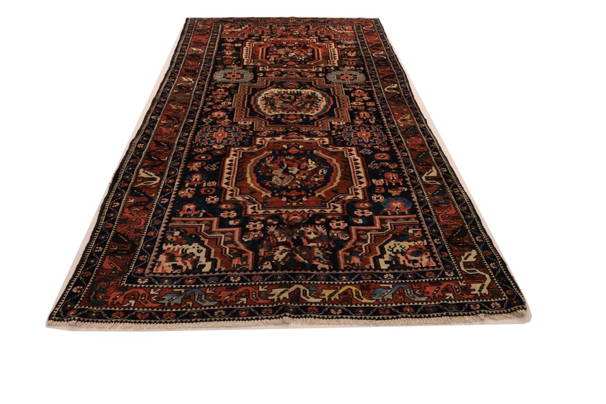 Antique Bakhtiari Persian Rug — 320 × 160 cm, Wool