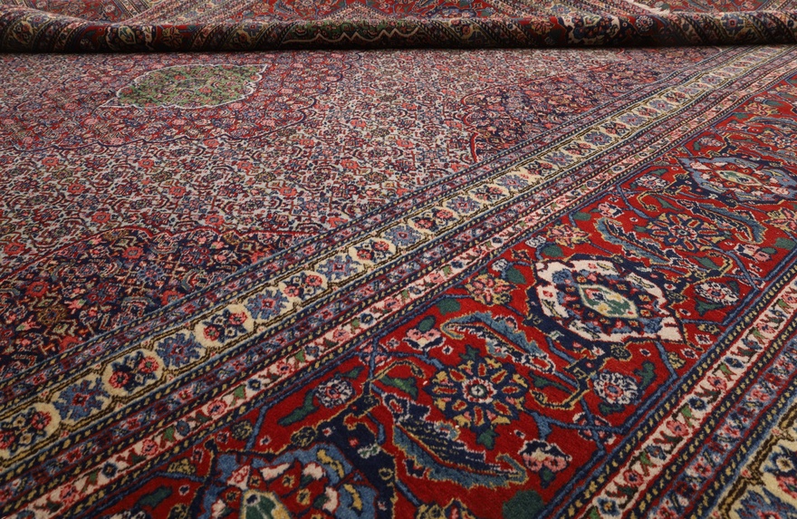Antique Persian Rug — 313 × 234 cm, Wool & Silk