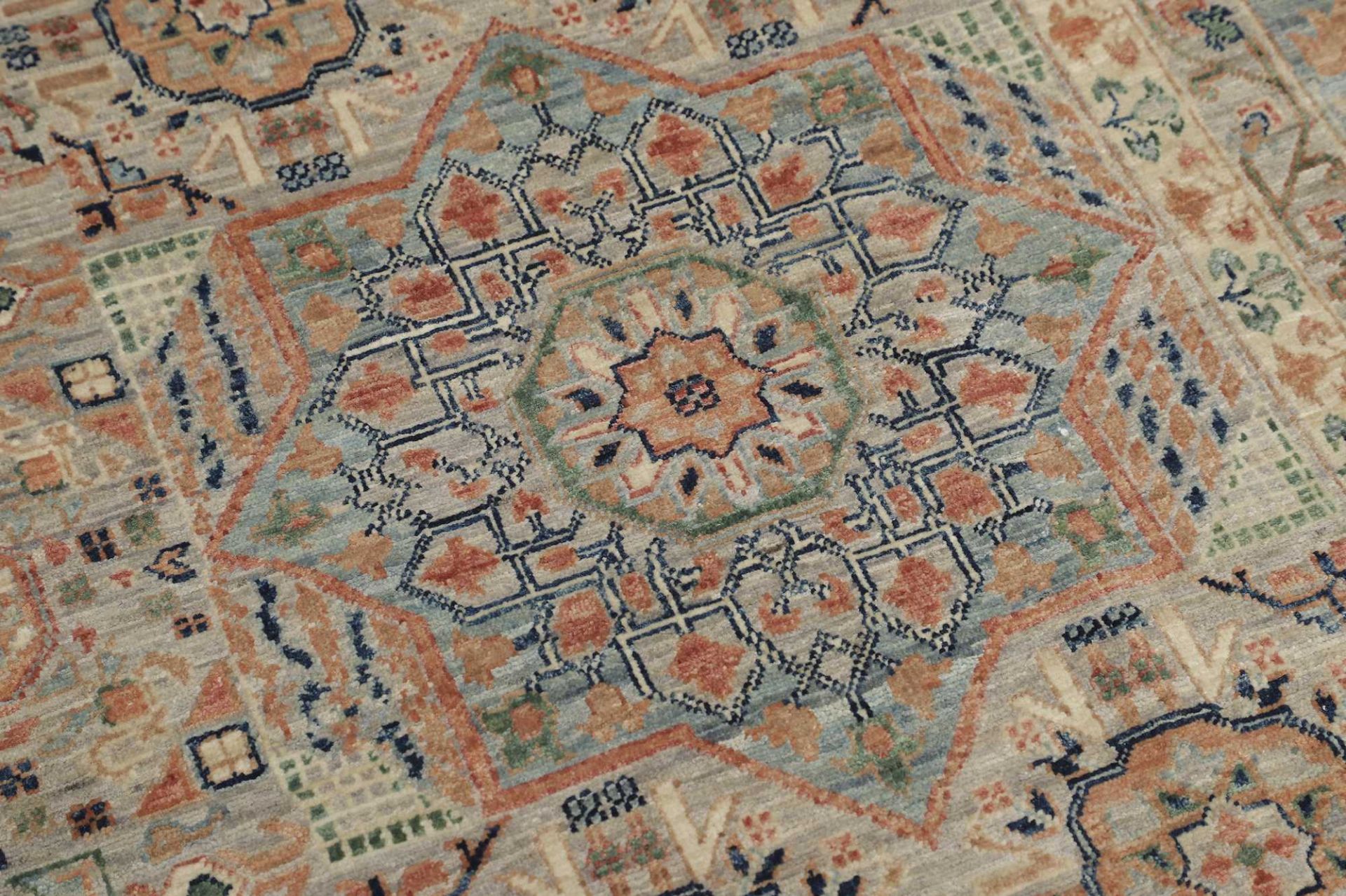 Mamluk Pakistani Rug 396 × 578 cm, Wool, hand-knotted