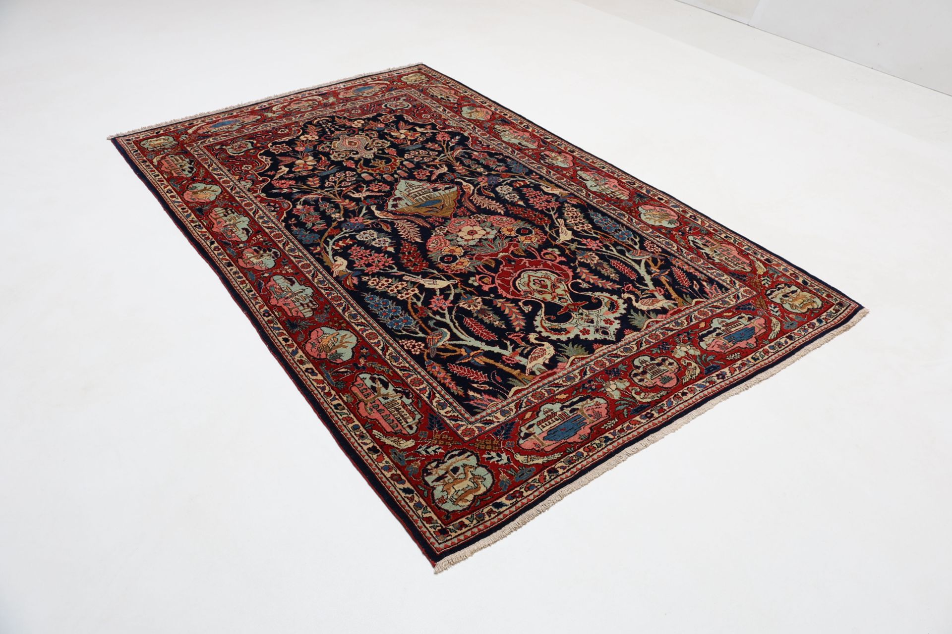 Antique Wool Kashan Persian Rug, 130 × 205 cm