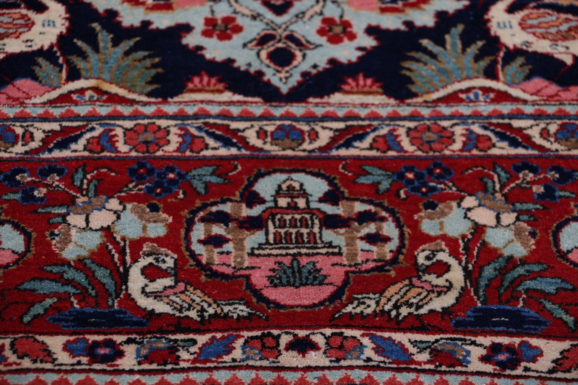 Antique Wool Kashan Persian Rug, 130 × 205 cm