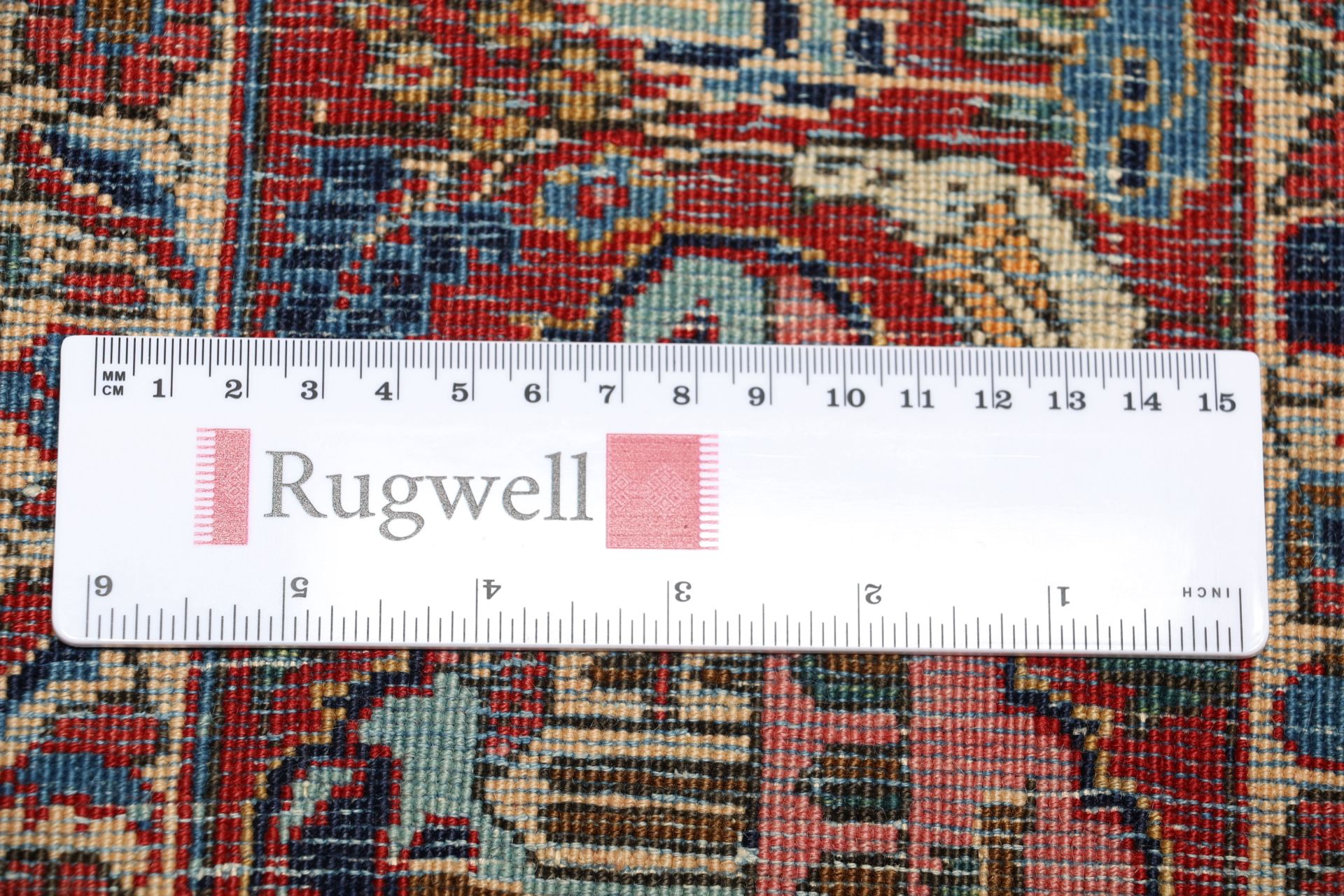 Antique Wool Kashan Persian Rug, 130 × 205 cm