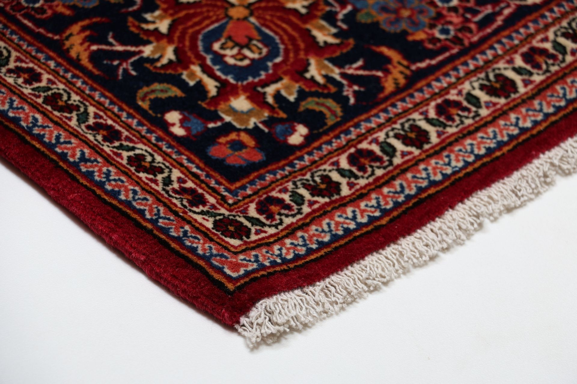 perserteppich-kashan-136-x-218-cm-schurwolle-handgeknupft-antik-15 Kashan Persian Rug — hand-knotted, 136 × 218 cm, Wool