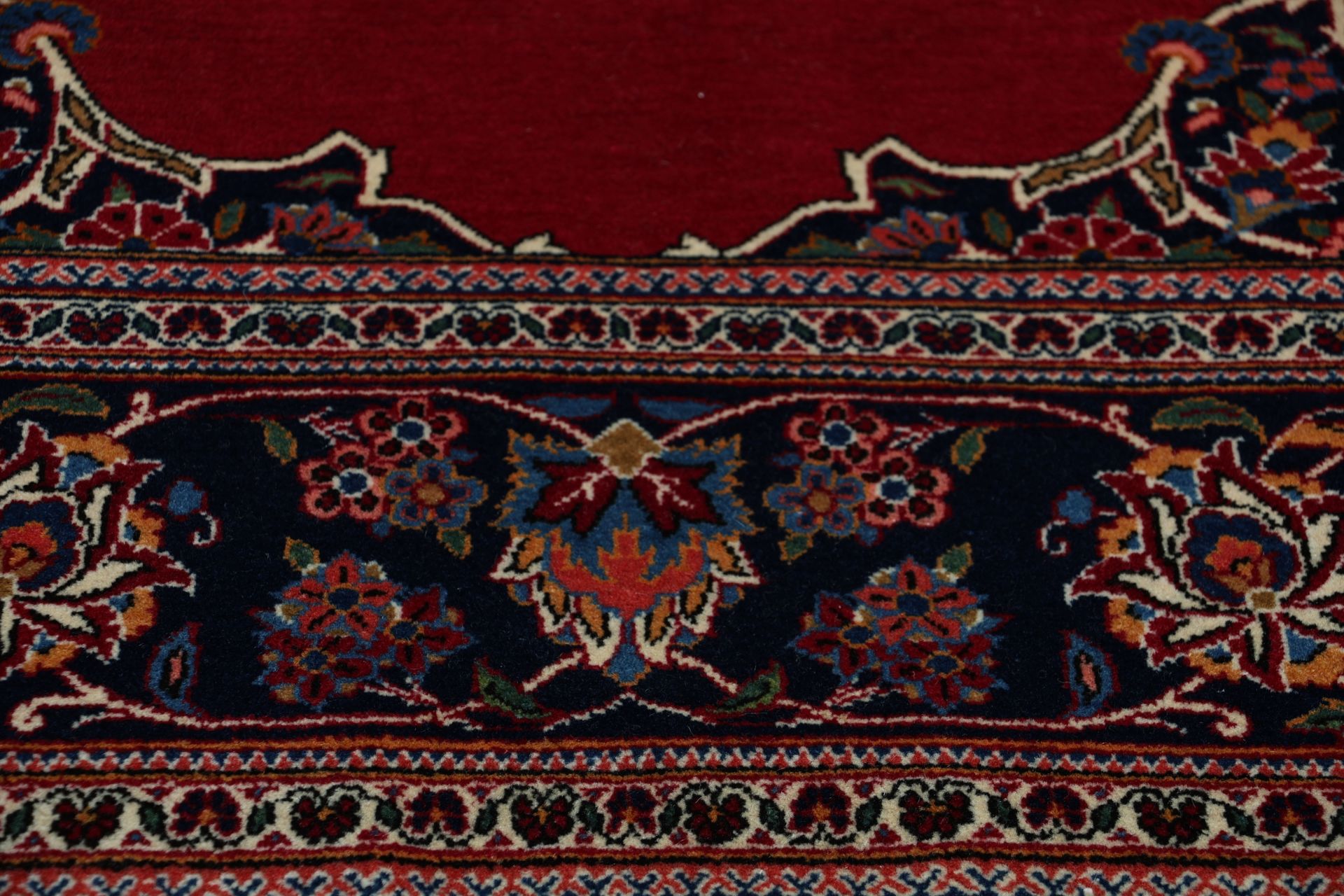perserteppich-kashan-136-x-218-cm-schurwolle-handgeknupft-antik-16 Kashan Persian Rug — hand-knotted, 136 × 218 cm, Wool