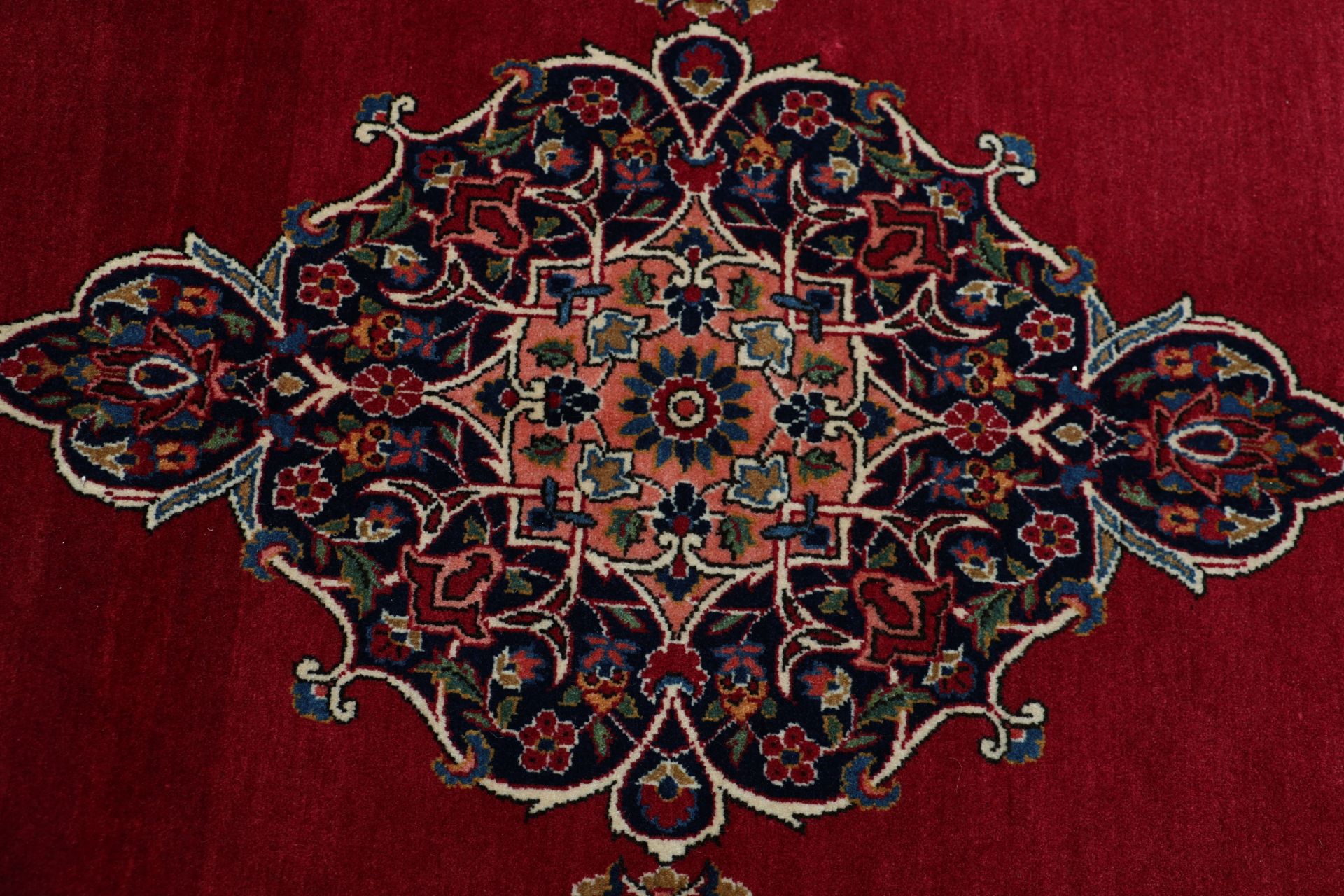 perserteppich-kashan-136-x-218-cm-schurwolle-handgeknupft-antik-18 Kashan Persian Rug — hand-knotted, 136 × 218 cm, Wool