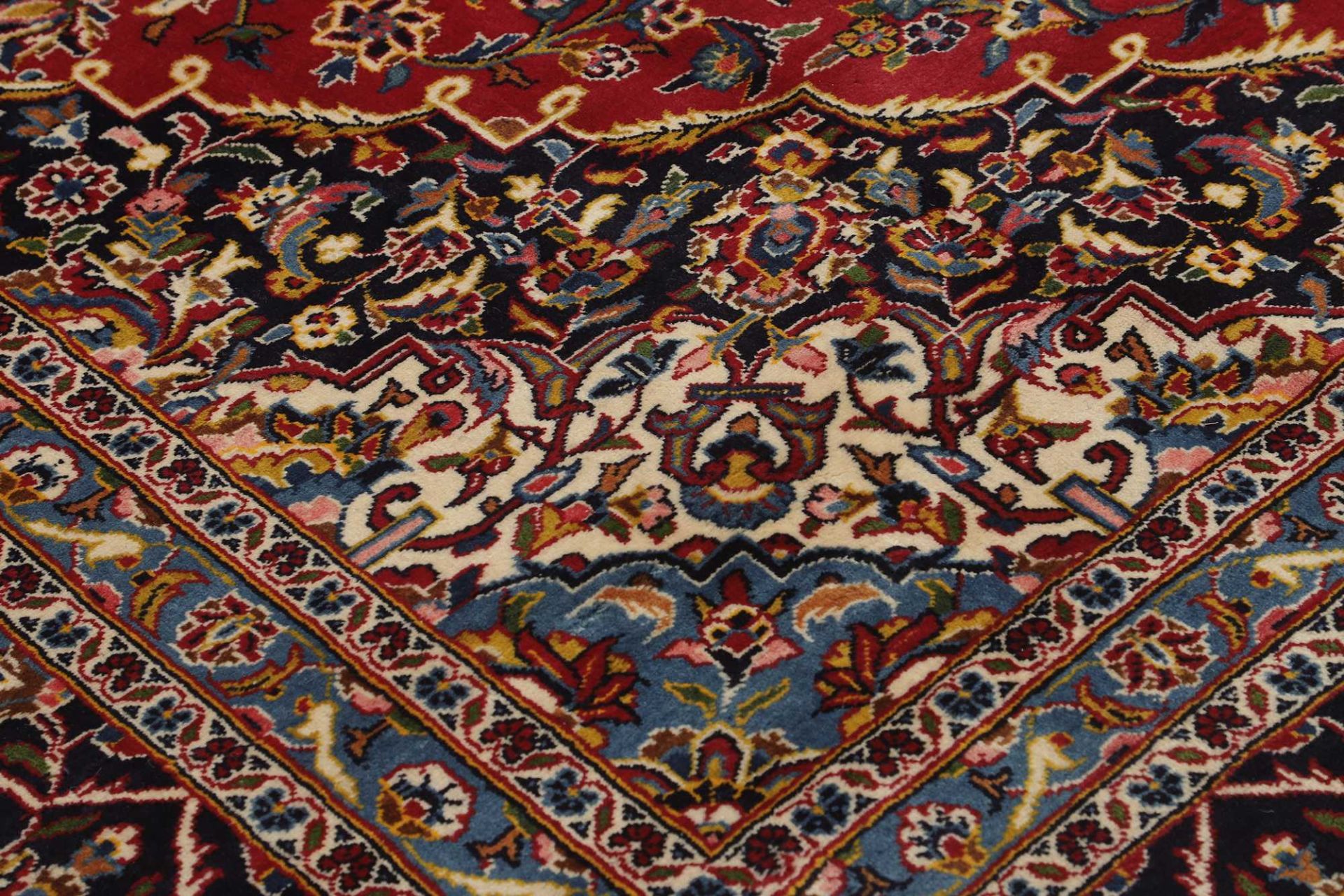 Kashan Persian Rug 356 × 486 cm, Wool, hand-knotted