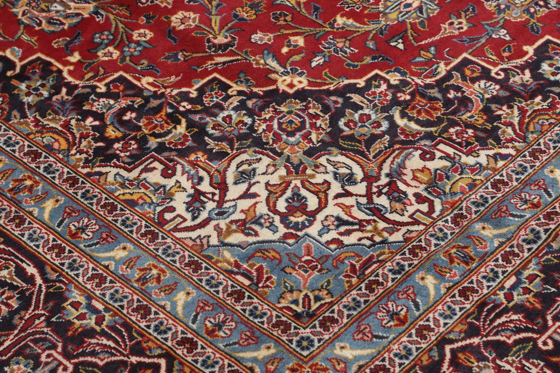 Hand-Knotted Wool Kashan Persian Rug, 311 × 502 cm