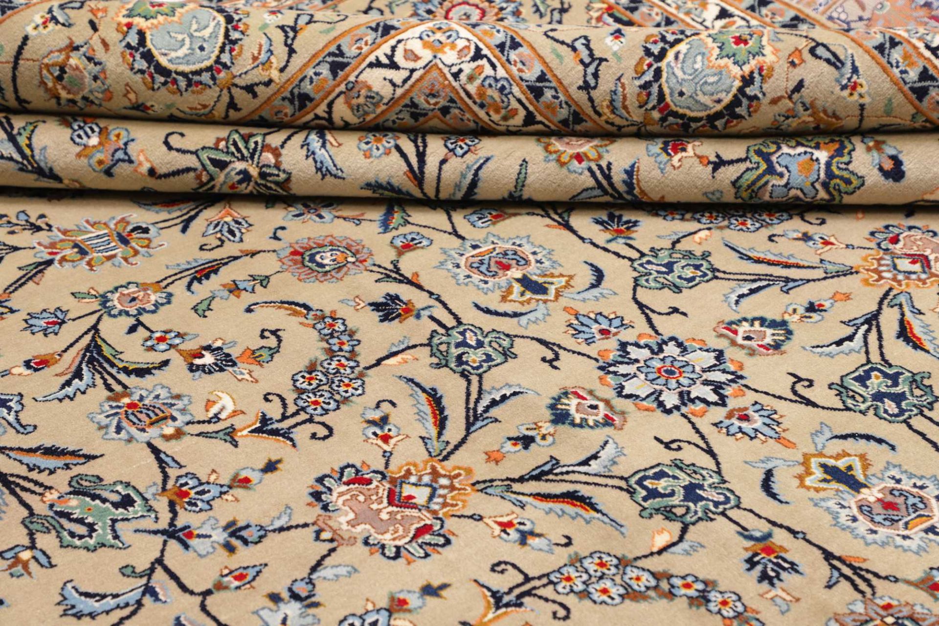Kashan Persian Rug — hand-knotted, 311 × 424 cm, Wool
