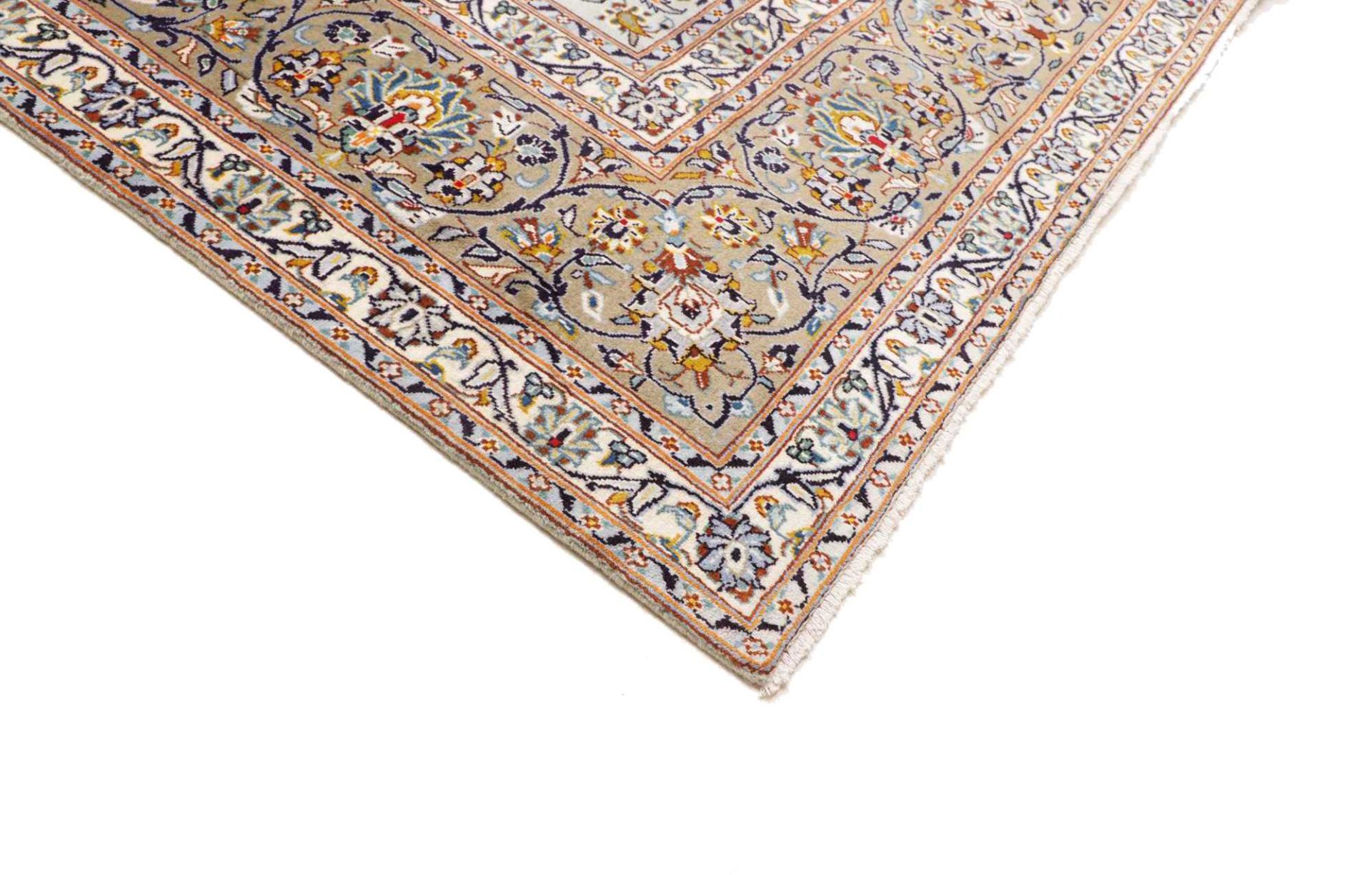Kashan Persian Rug — hand-knotted, 301 × 427 cm, Wool