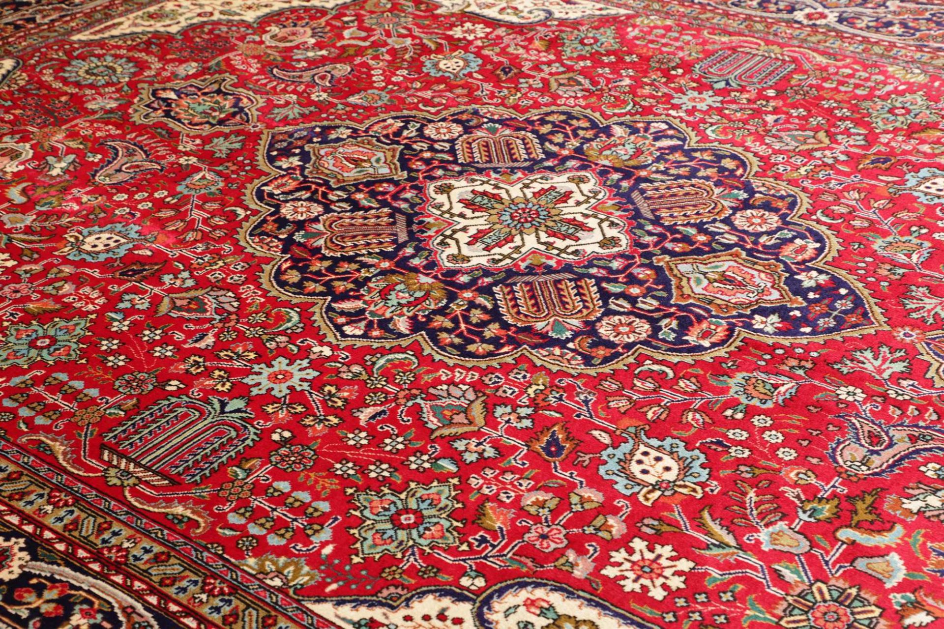 Hand-Knotted Wool Tabriz Persian Rug, 301 × 399 cm