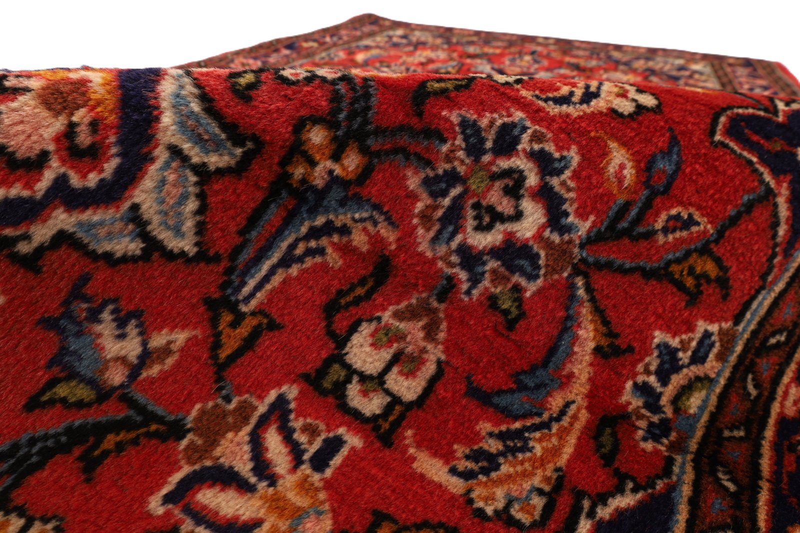 Hand-Knotted Wool Kashan Persian Rug, 148 × 79 cm