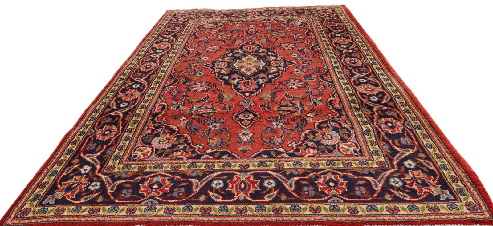 Hand-Knotted Wool Kashan Persian Rug, 164 × 106 cm